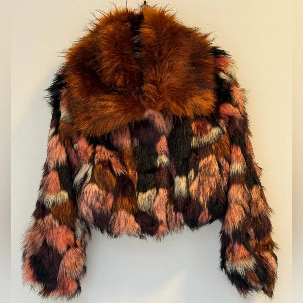NWT Faux Fur Jacket - Picture 2 of 8